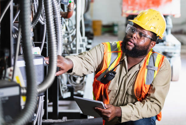 Best Licensed Electrician  in Livingston, TN